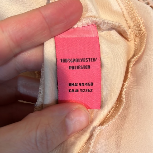 BETSEY JOHNSON Confection Pink Blush Lace Overlay Sheath Dress, Size 6 - Picture 11 of 12